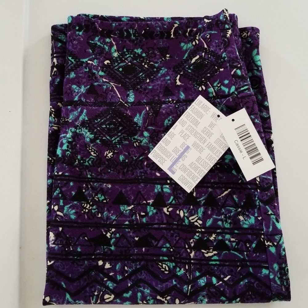 LuLaRoe skirt